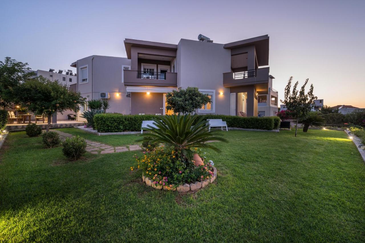 Tholos Apartments Ханья Экстерьер фото
