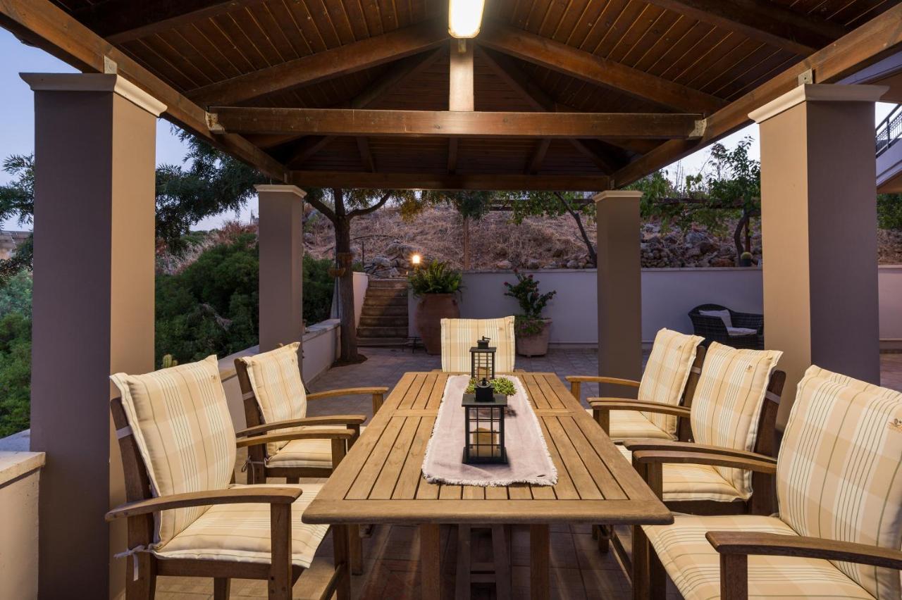 Tholos Apartments Ханья Экстерьер фото