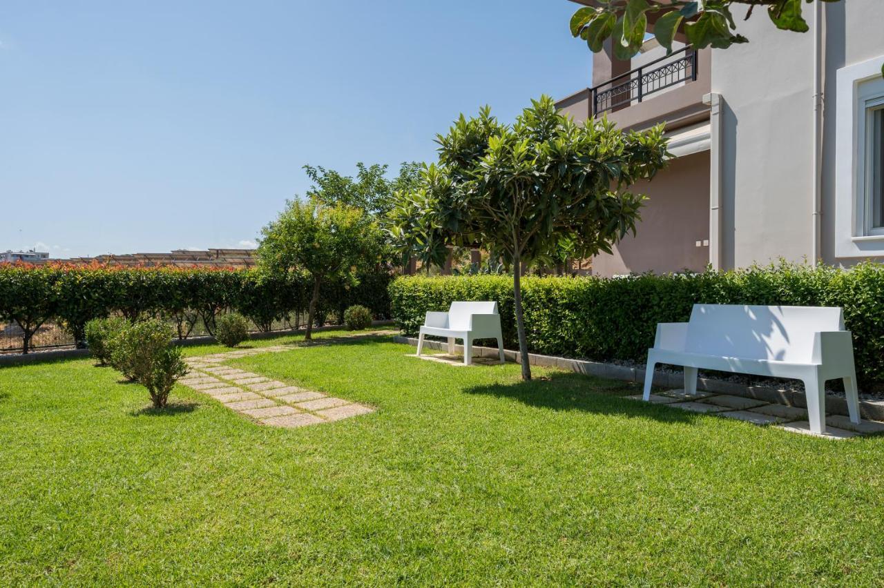 Tholos Apartments Ханья Экстерьер фото
